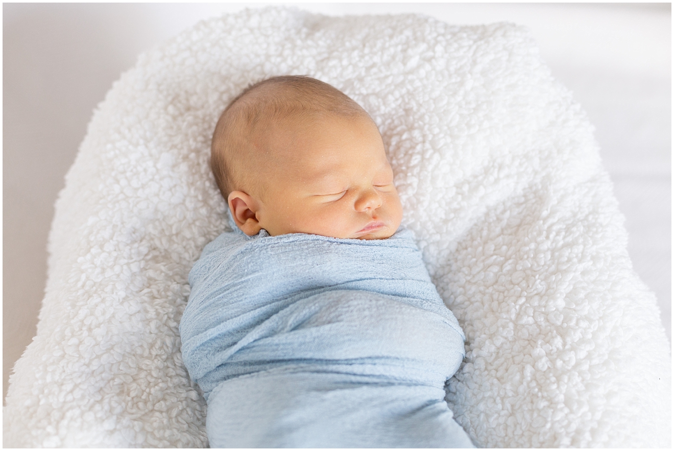 sommers-family-lifestyle-newborn-session_0008