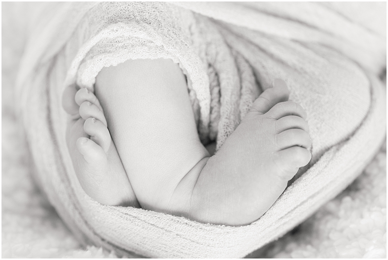 sommers-family-lifestyle-newborn-session_0024