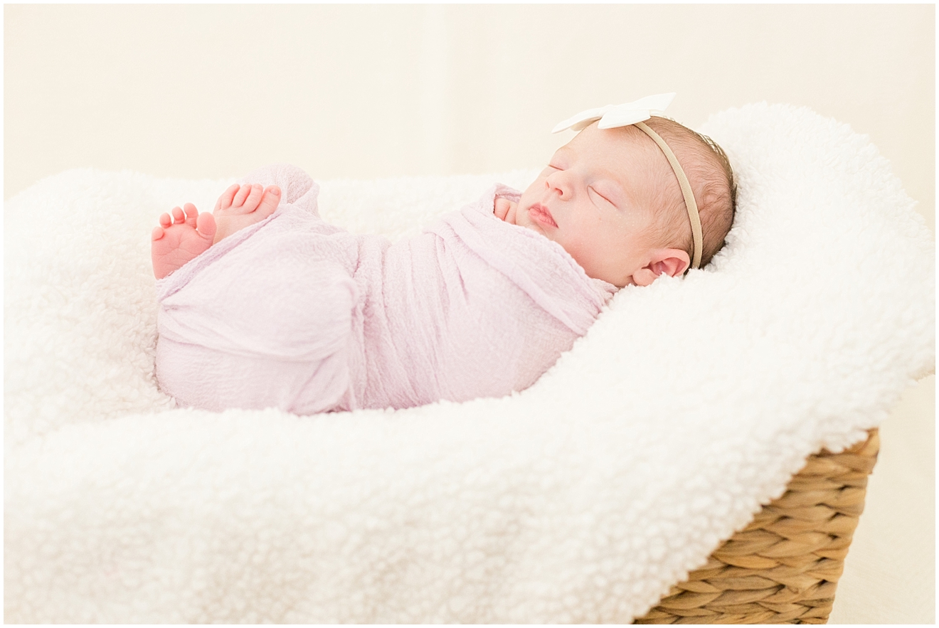 roanoke-va-lifestyle-newborn-photo-session_0035