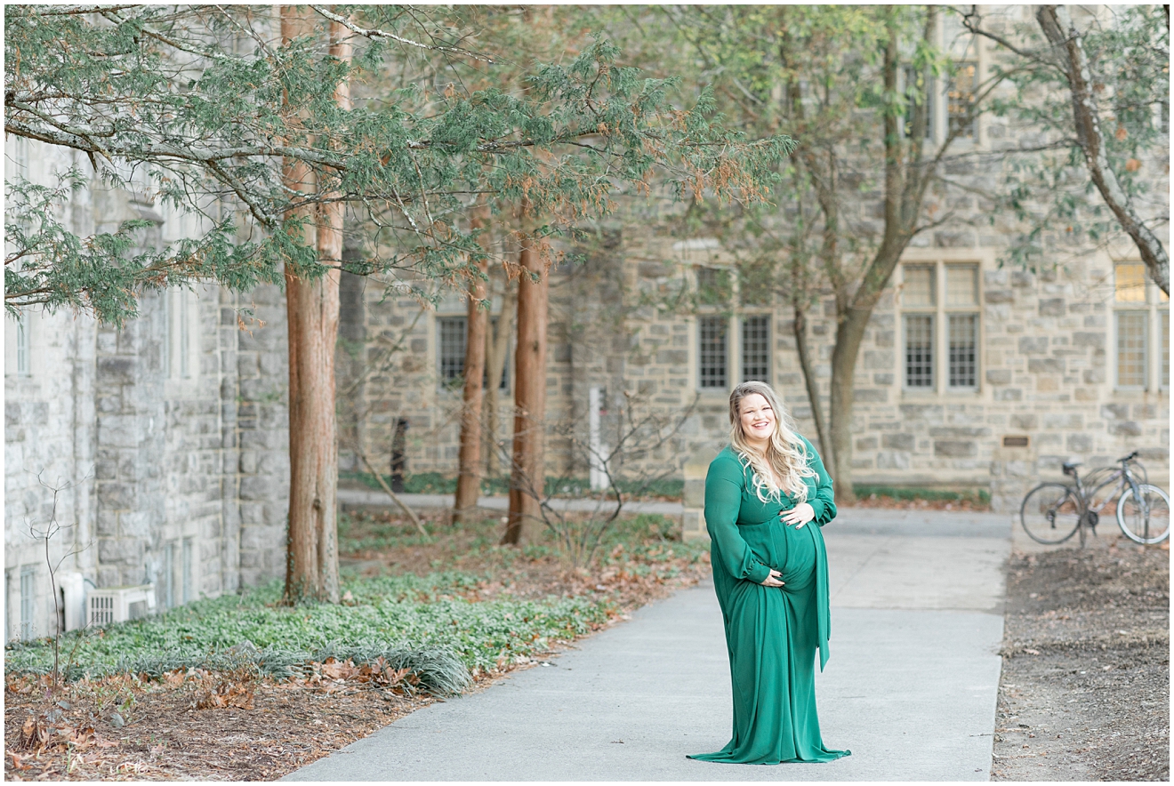 maternity-photo-session-at-virginia-tech