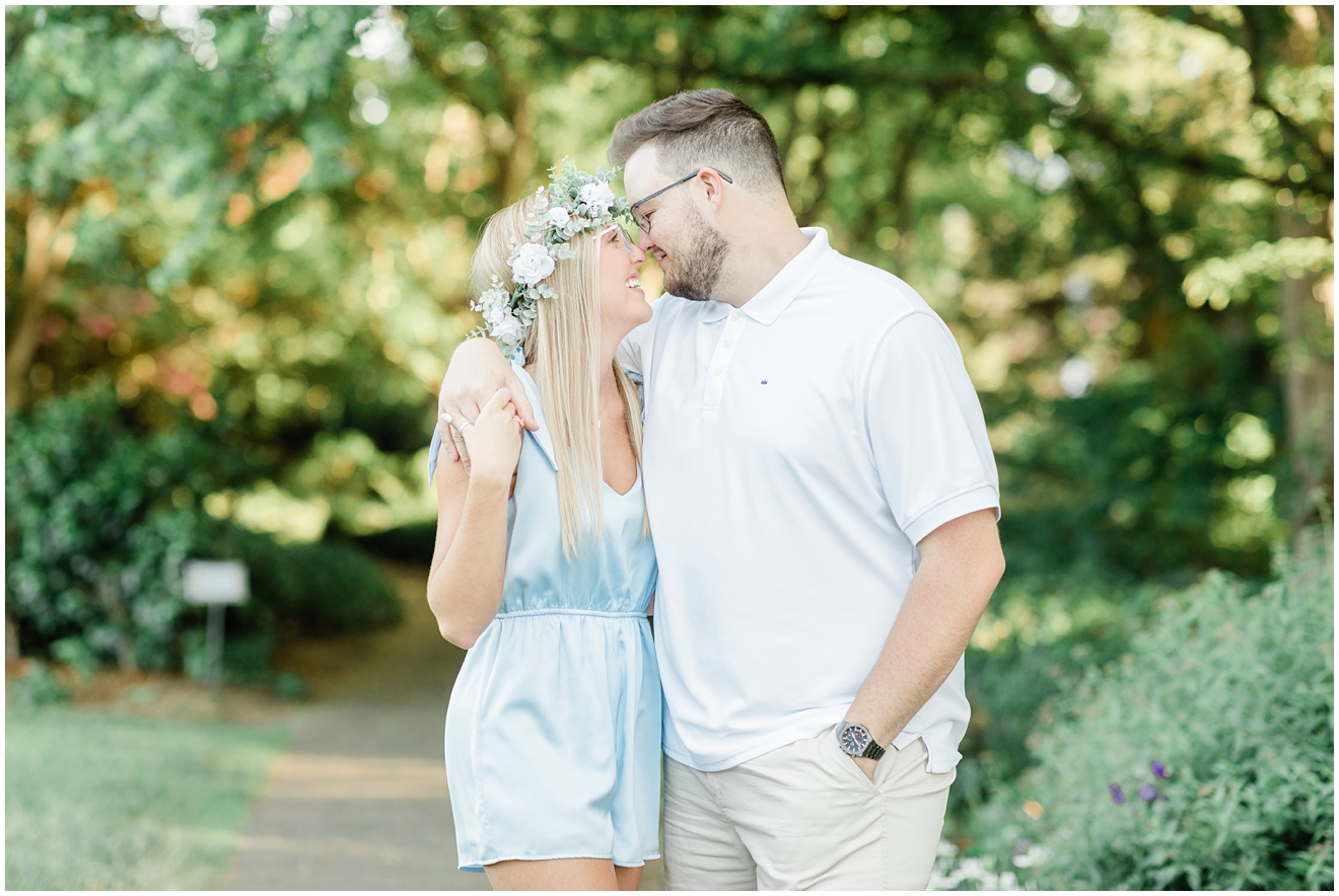 engagement-photo-session-with-diy-floral-crown