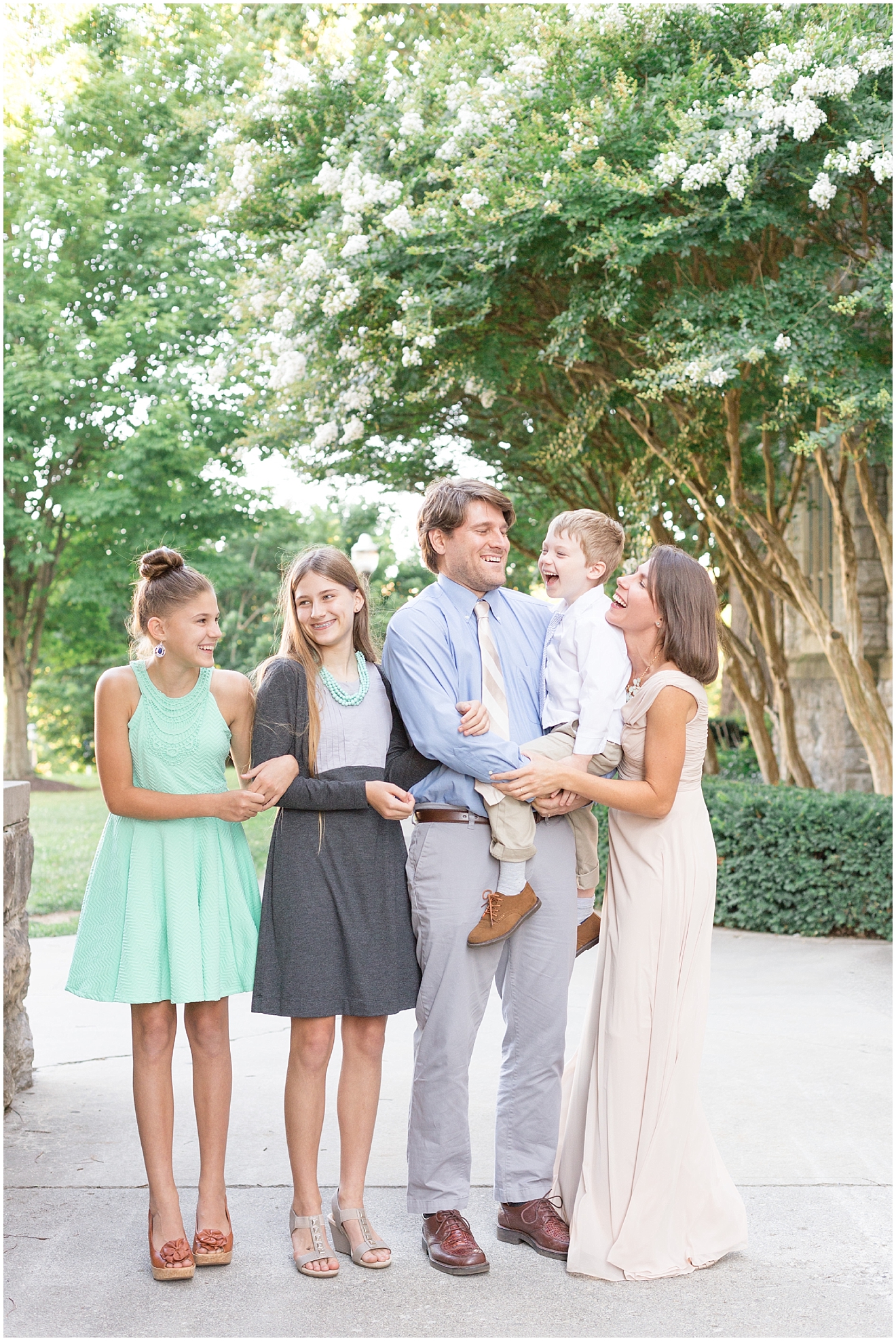 dressed-up-family-photos-at-virginia-tech