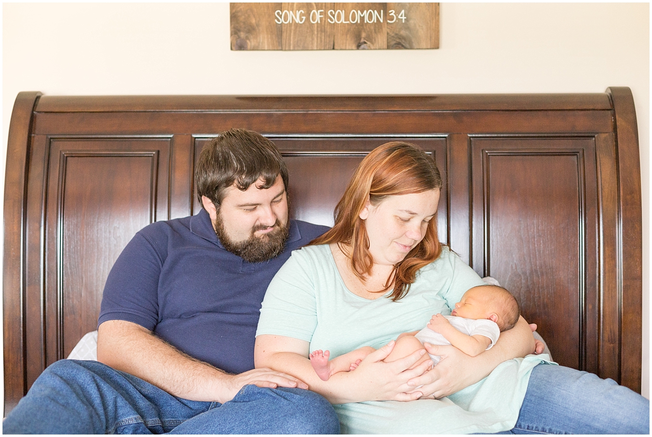 sommers-family-lifestyle-newborn-session_0013