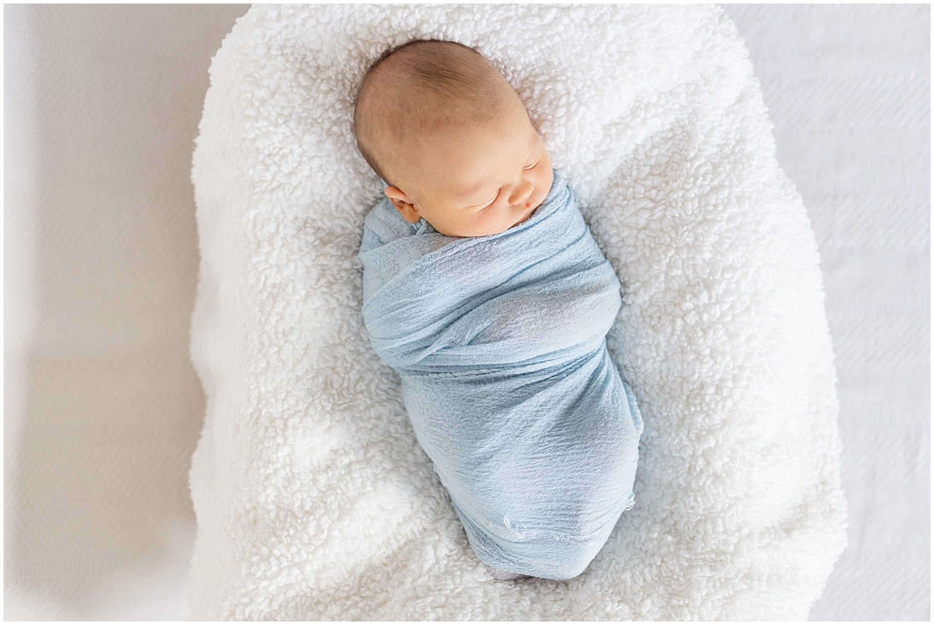 sommers-family-lifestyle-newborn-session_0027