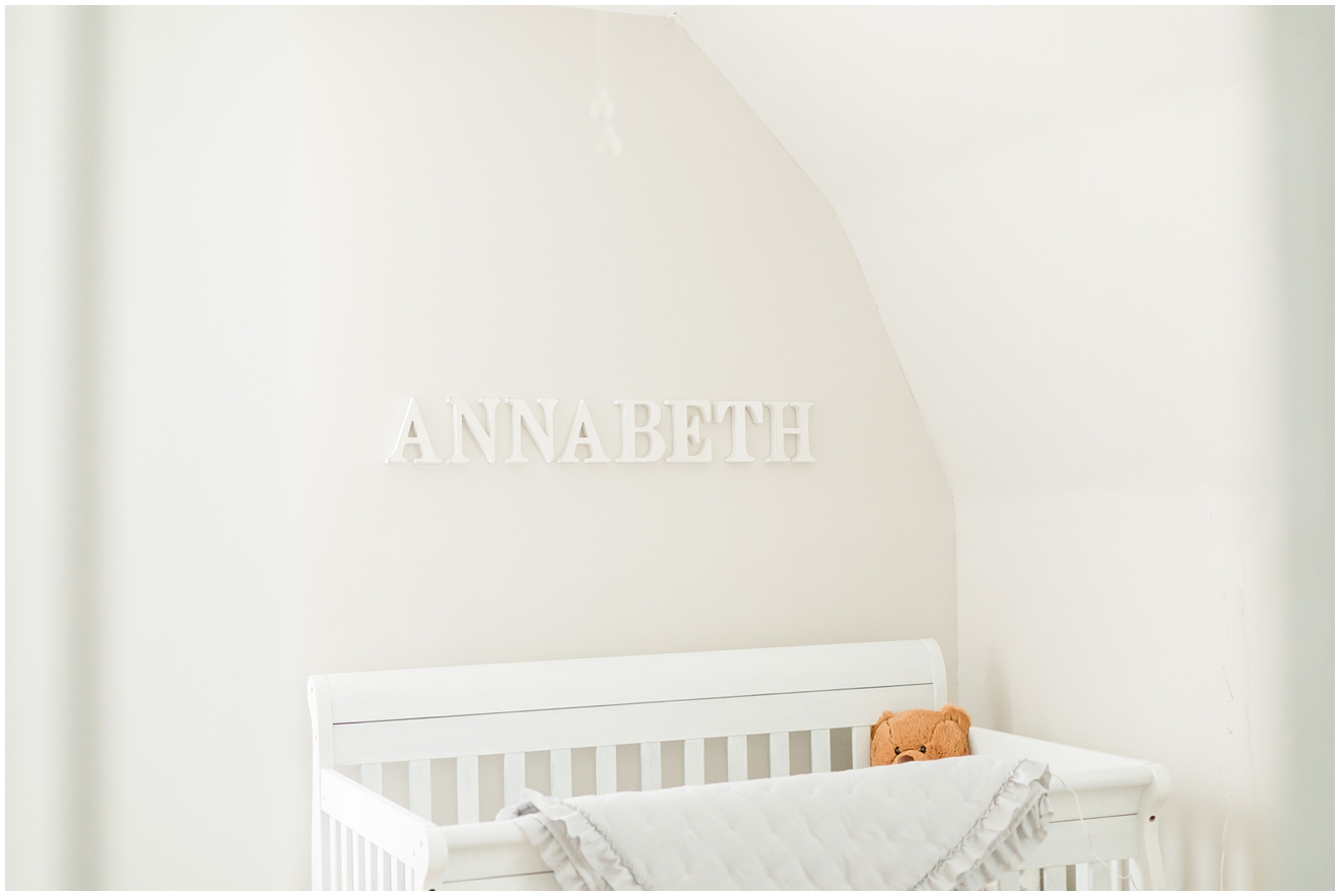neutral-baby-girl-nursery-decor
