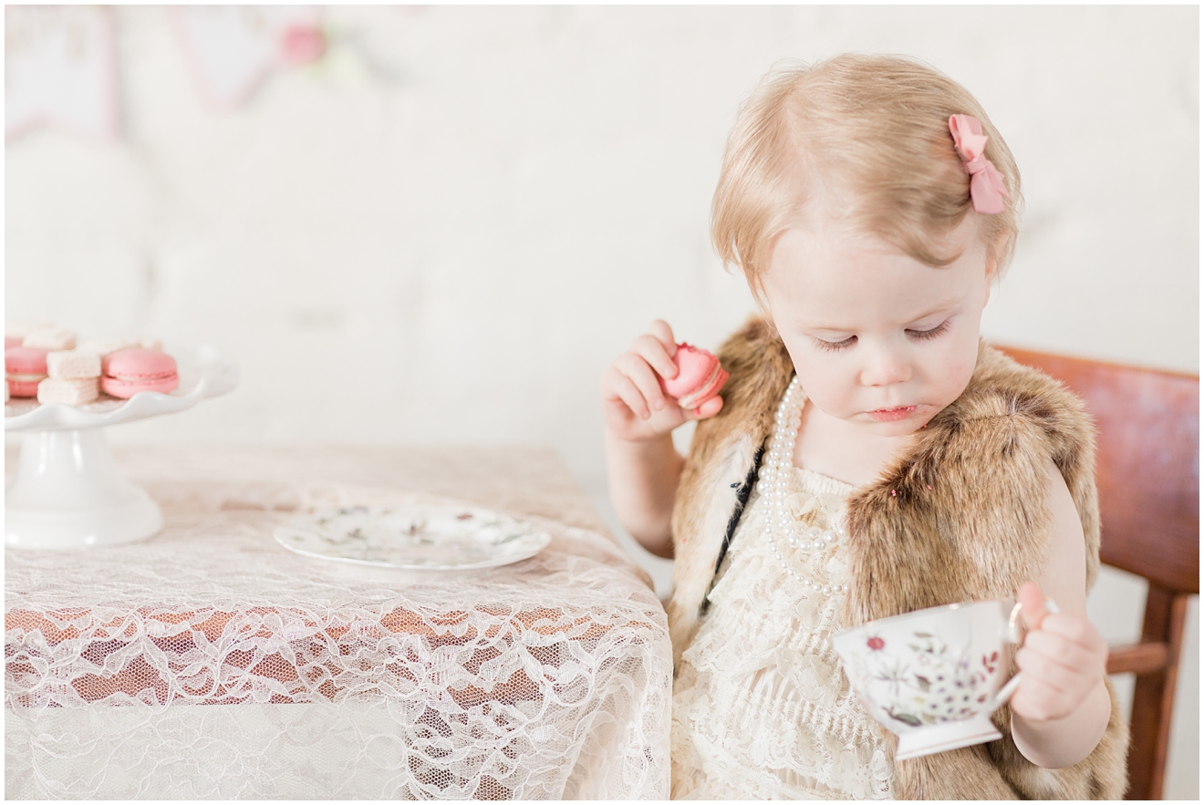fine-art-tea-for-two-birthday-photo-session